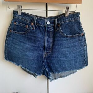 NWOT Levi's 501 Dark Blue Jean Shorts high-rise mom short beach day 29 Denim